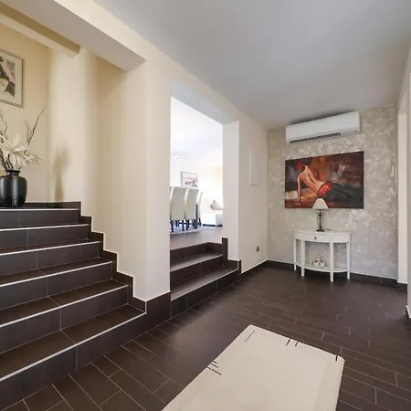 My Dalmatia - Sea View Bella With Private Heated Pool And Jacuzzi Prázdninový dům Pridraga