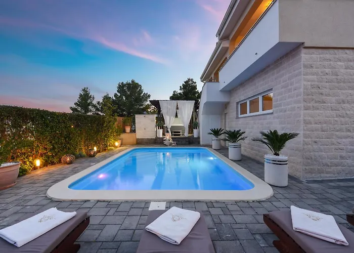 My Dalmatia - Sea View Bella With Private Heated Pool And Jacuzzi * Pridraga
