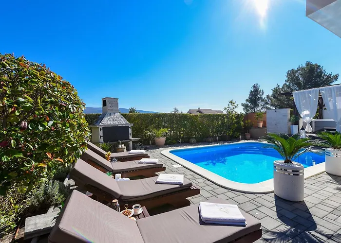 My Dalmatia - Sea View Bella With Private Heated Pool And Jacuzzi 펜션 Pridraga