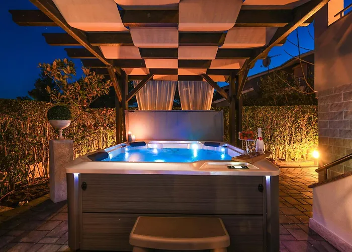 My Dalmatia - Sea View Bella With Private Heated Pool And Jacuzzi 펜션 Pridraga