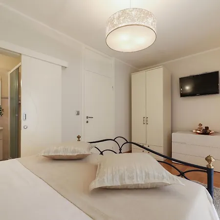 My Dalmatia - Sea View Bella With Private Heated Pool And Jacuzzi * Pridraga