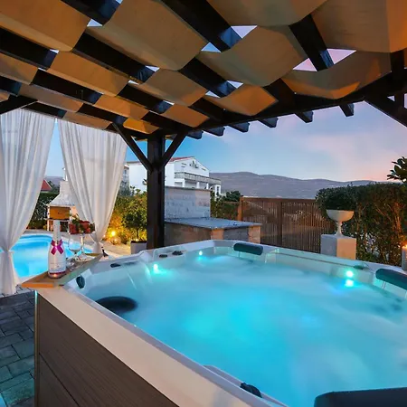 My Dalmatia - Sea View Bella With Private Heated Pool And Jacuzzi Pridraga
